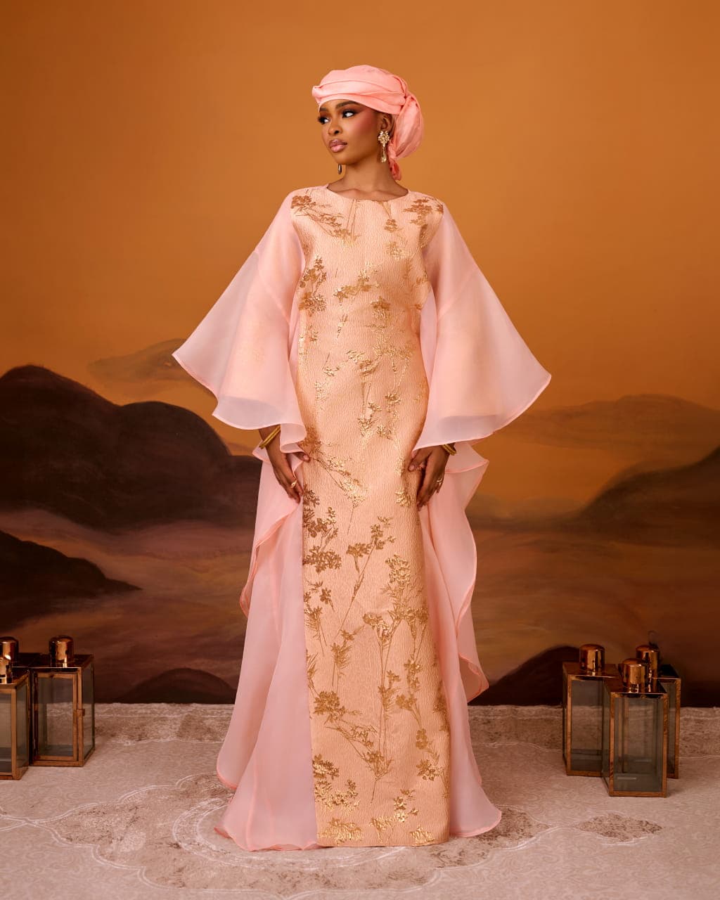 Farah Brocade Set in Peach Rose Gold, Peach Rose Gold, angle 1