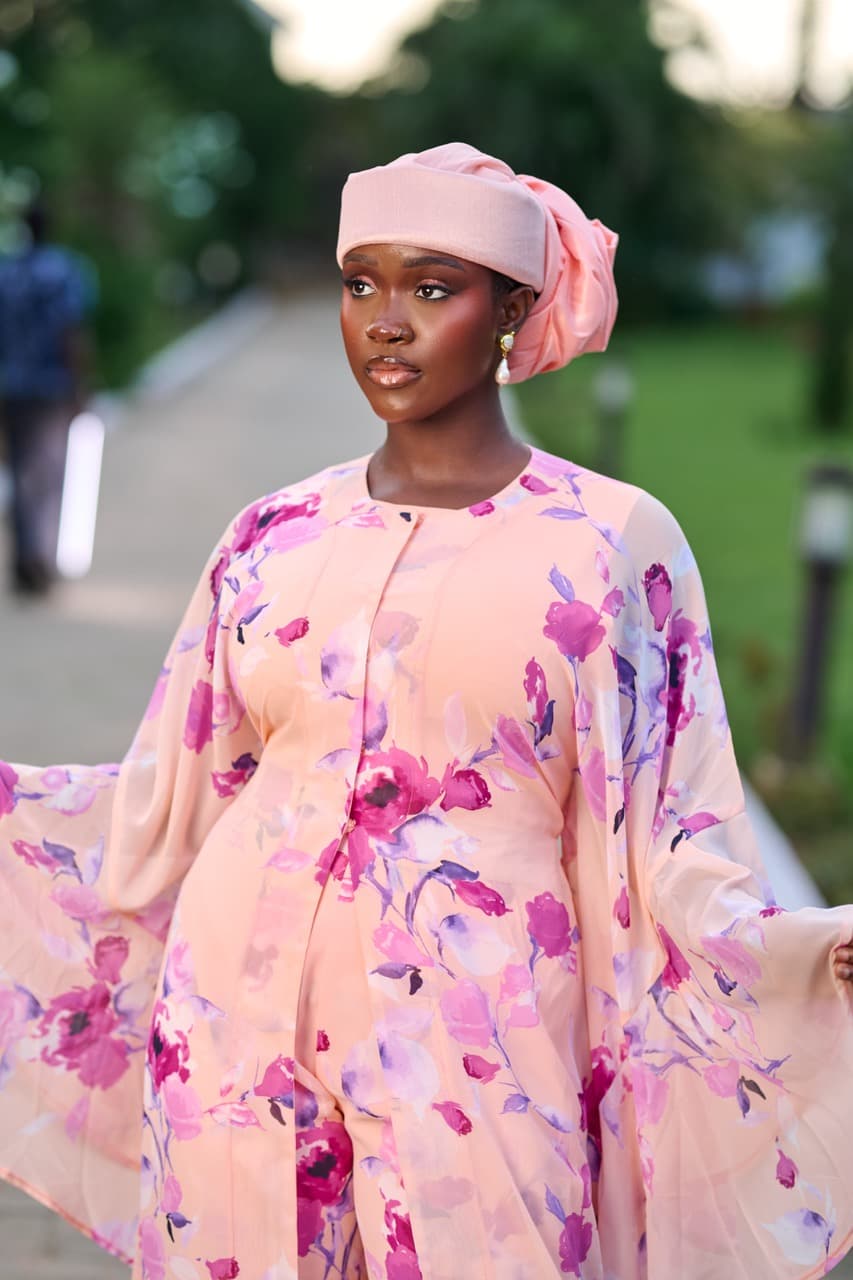 Bella kimono set, Floral Peach, angle 4