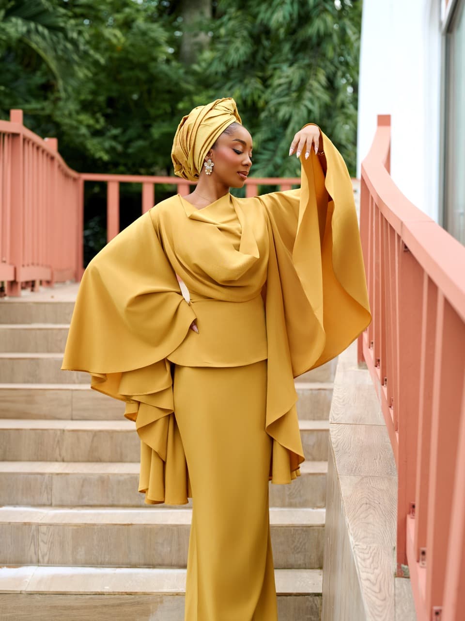 The Haiti set, Mustard Yellow, angle 3