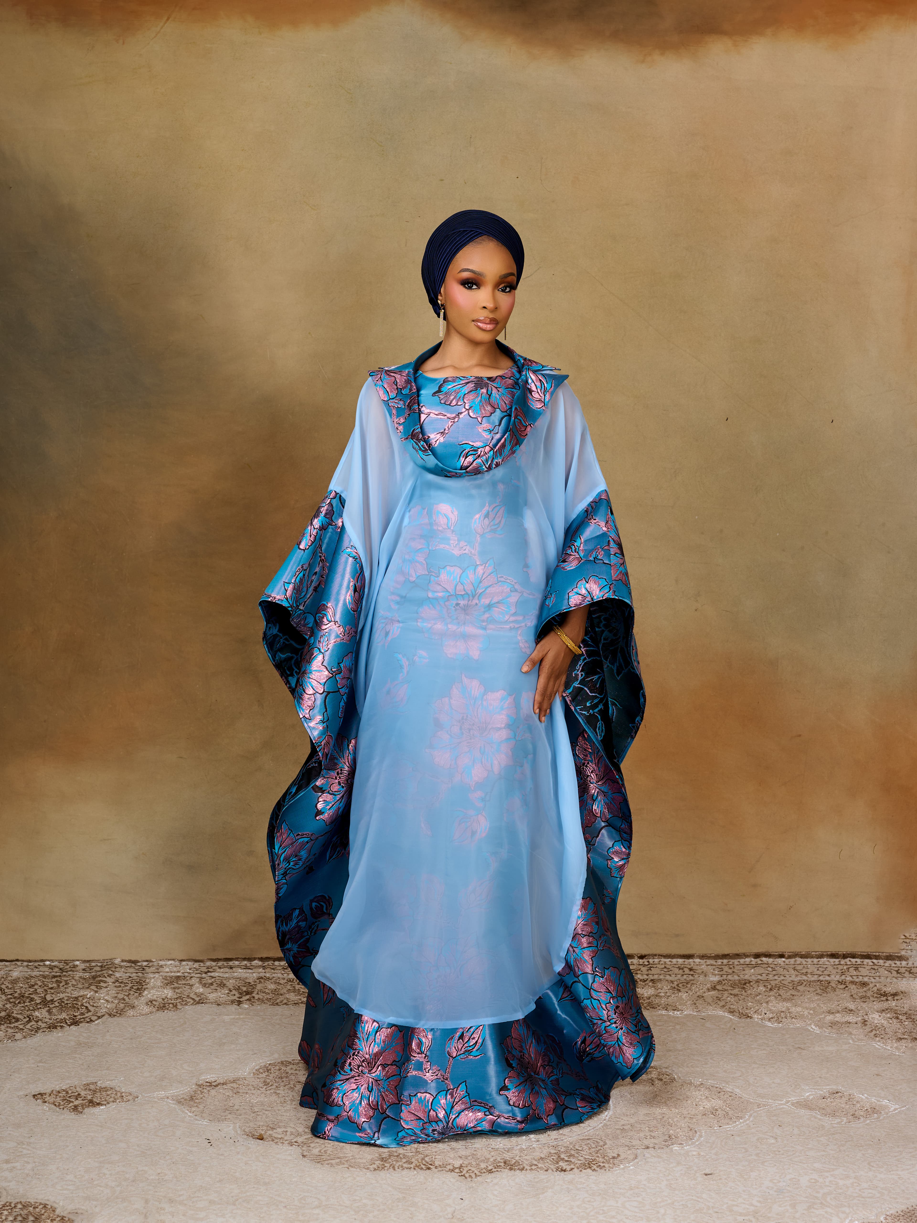 The Saana Didi Brocade Set, Blue/Onion, angle 1