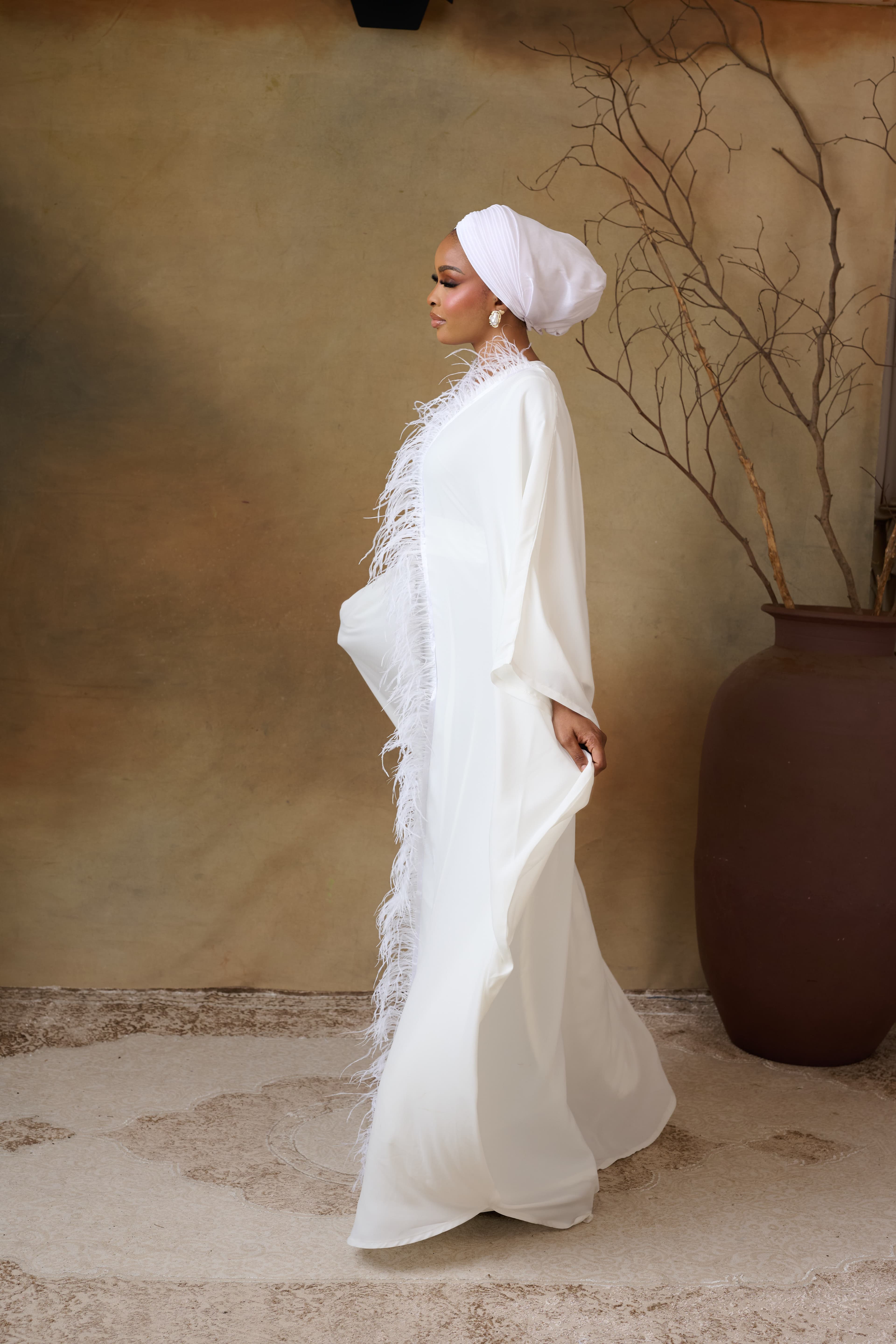 The Muna Two-Piece Set, White, angle 4