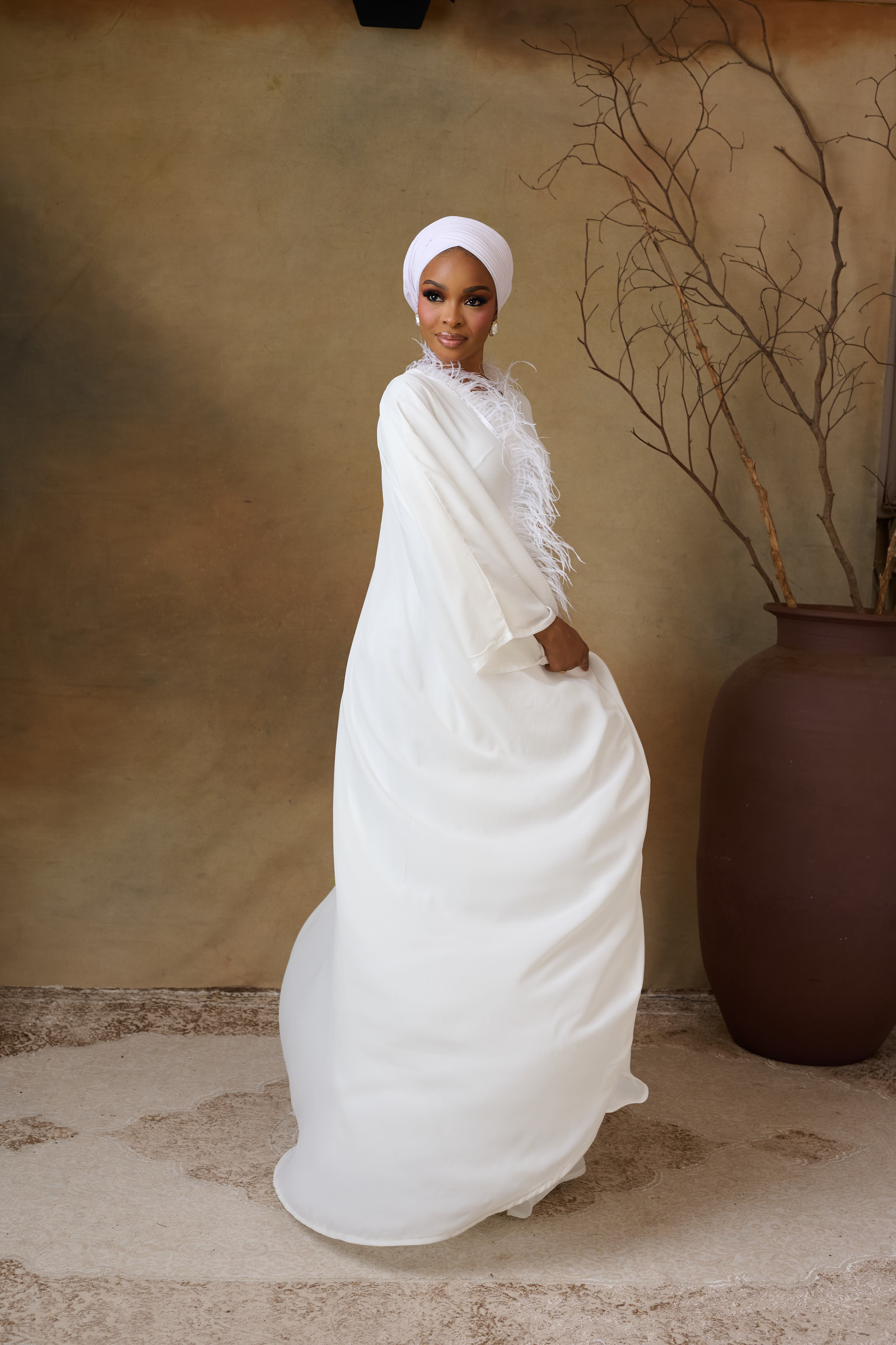 The Muna Two-Piece Set, White, angle 5